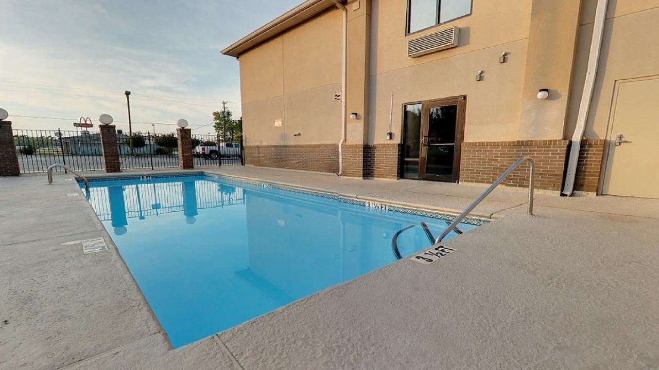 Econo Lodge Waynesboro Ngoại thất bức ảnh
